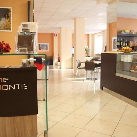Pensione Piemonte לורטו מראה חיצוני תמונה